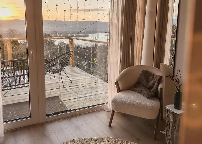 Zebi Vendeghaz 아파트